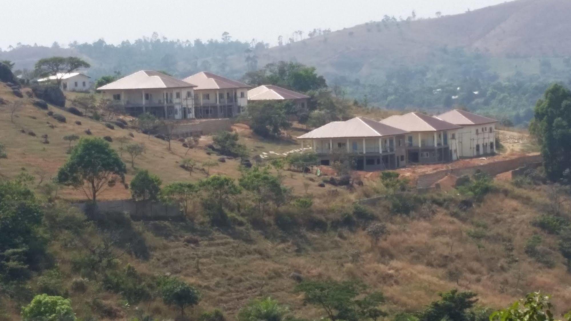 Hotel Saddle Hill Ranch Bafut Esterno foto