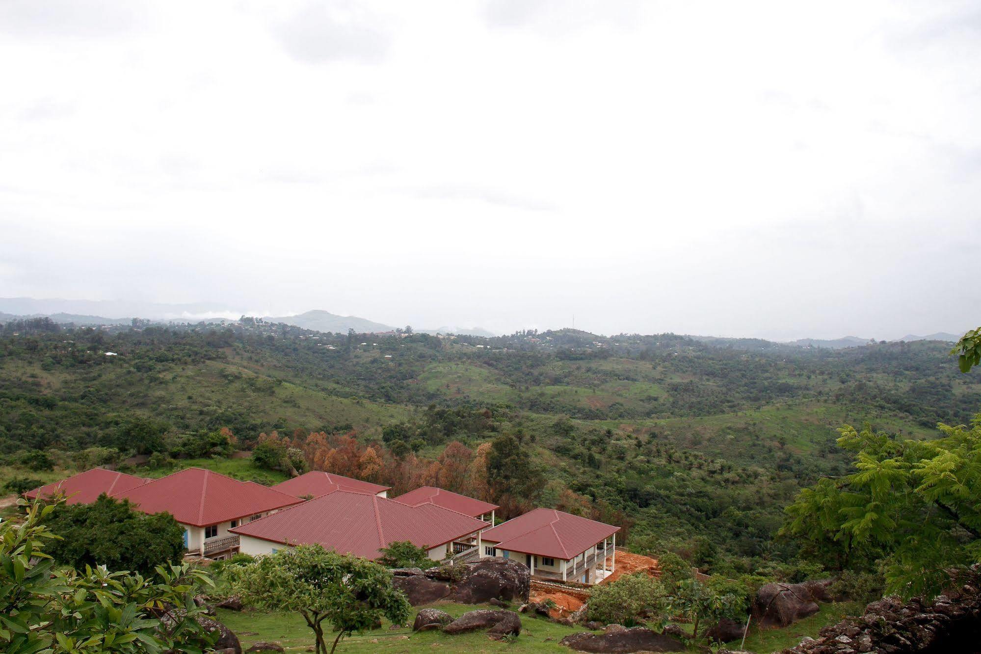 Hotel Saddle Hill Ranch Bafut Esterno foto